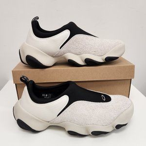 Oakley | Shoes | Oakley Mens Brain Dead Factory Team Flesh Milk